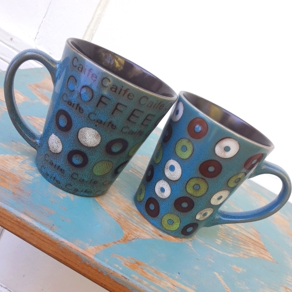 Vintage Mugs Coffee Cups Ceramic Teal Green Set of 2 Donuts Cheerios VTG - Picture 10 of 10